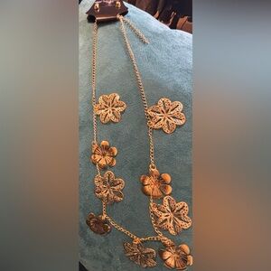 Elegant Gold Floral Necklace set with Stud Earrings
